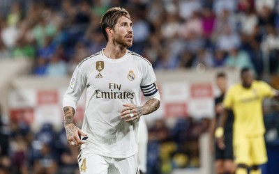 绿茵电竞动态-佩里西奇与主帅冲突恐遭雪藏